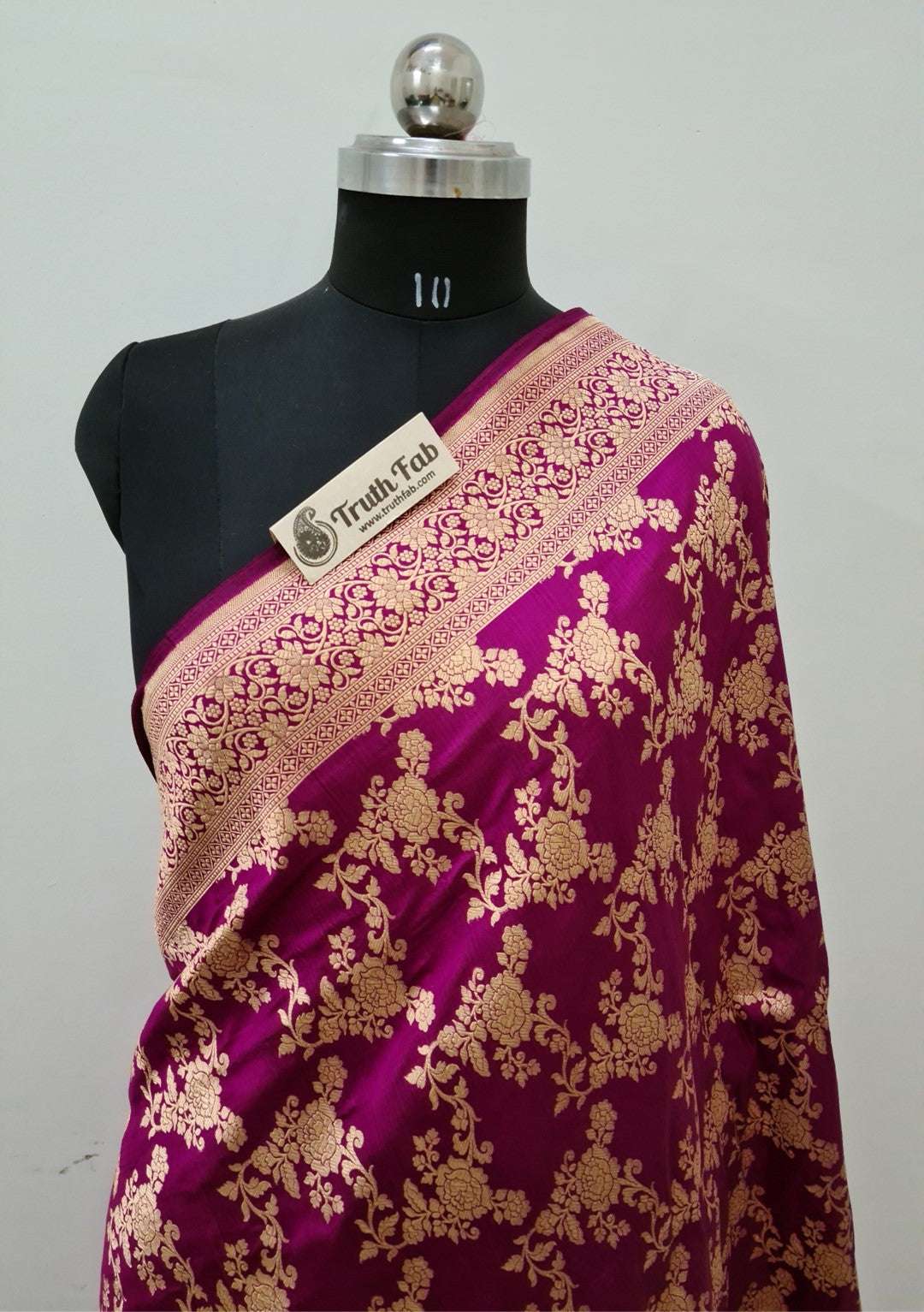 Purple Color Pure Banarasi Handloom Katan Silk Saree- All Over Jaal Work