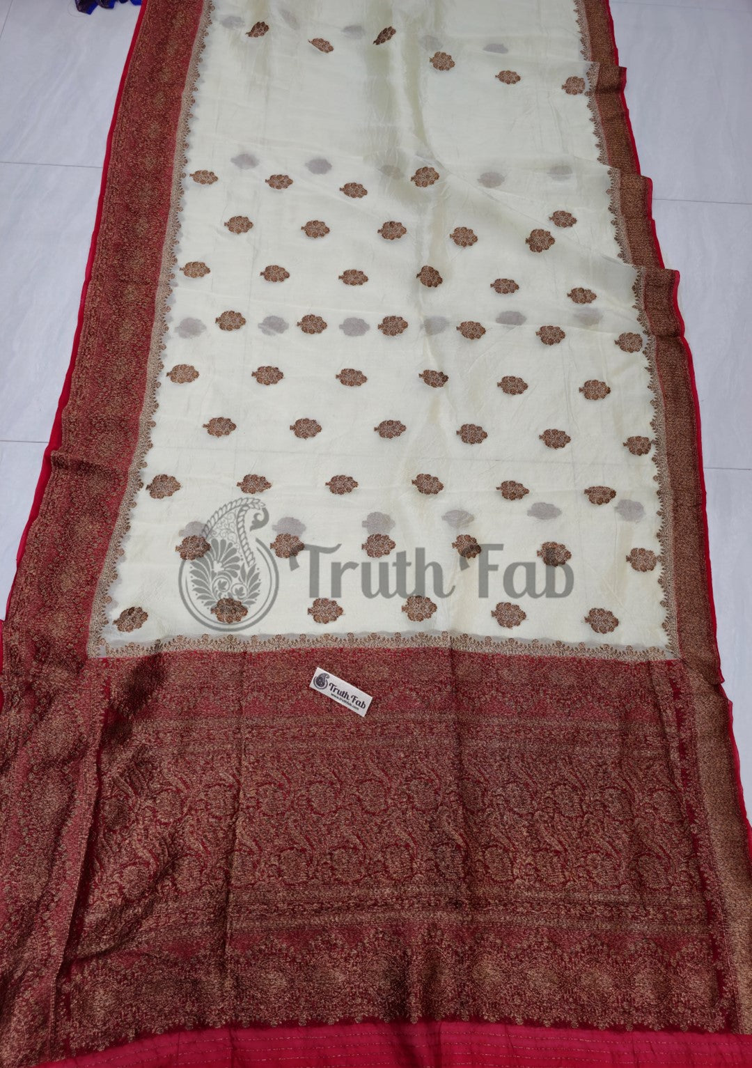 Off White Pure Banarasi Handloom Kora Silk Saree- Antique Zari