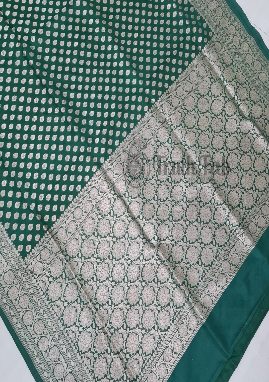 Green Color Pure Banarasi  Handloom Katan Silk Saree