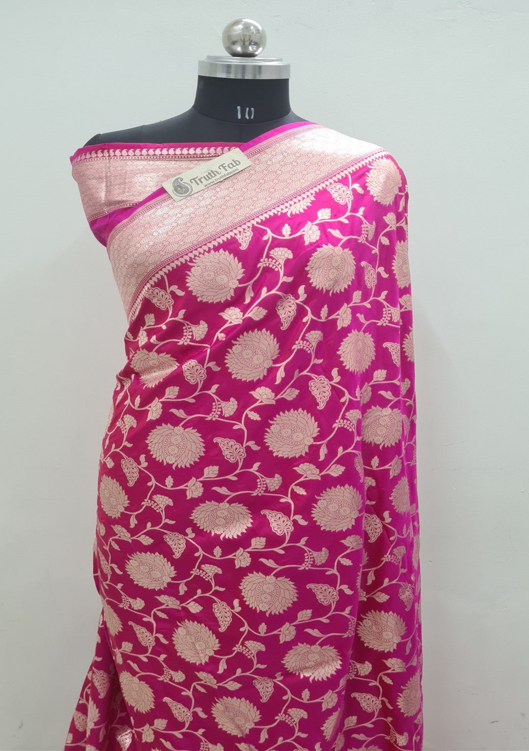 Pink Color Pure Banarasi Handloom Katan Silk Saree- All Over Jaal Work