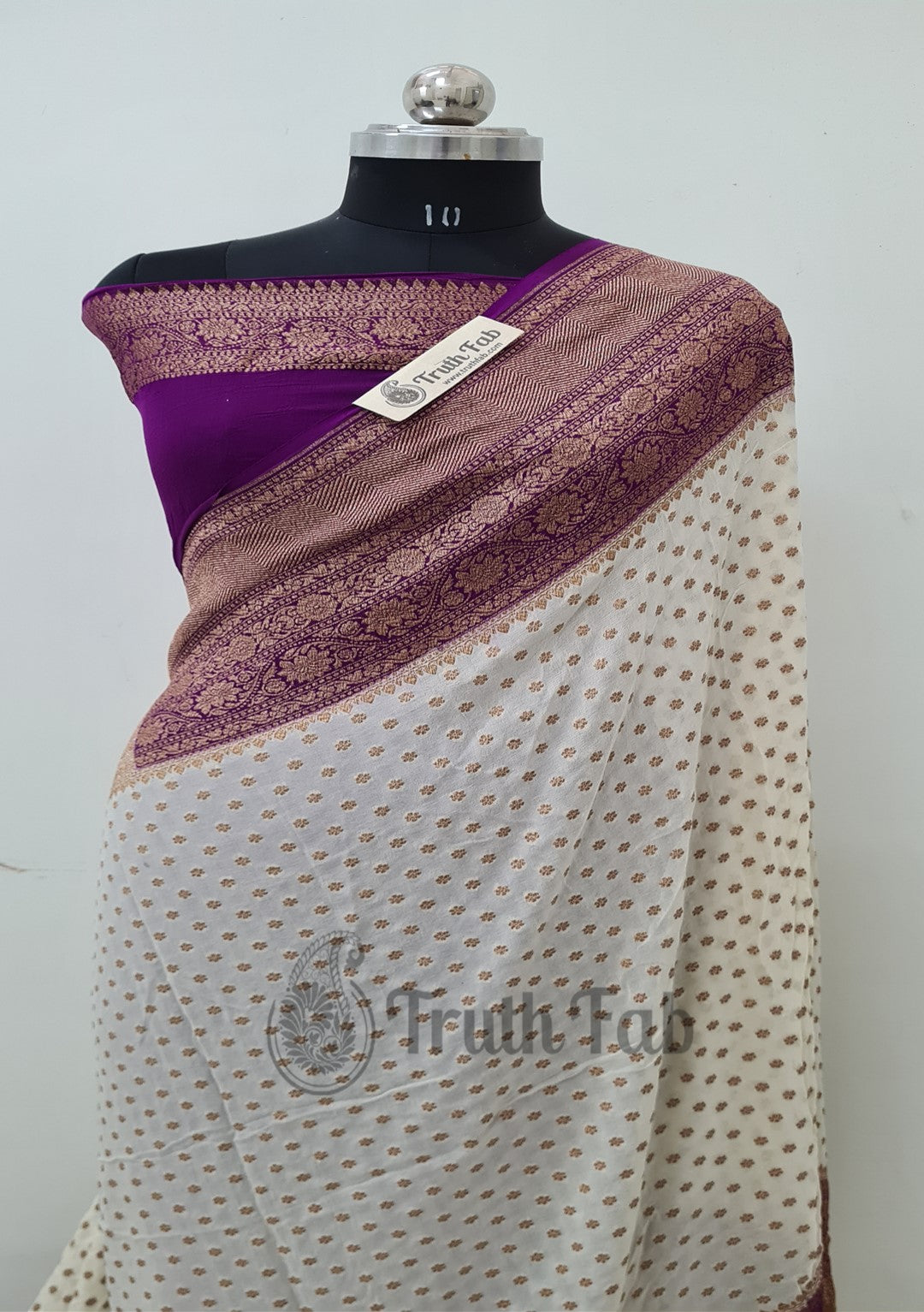 Off White Color Pure Banarasi Handloom Khaddi Georgette Saree- Antique Zari