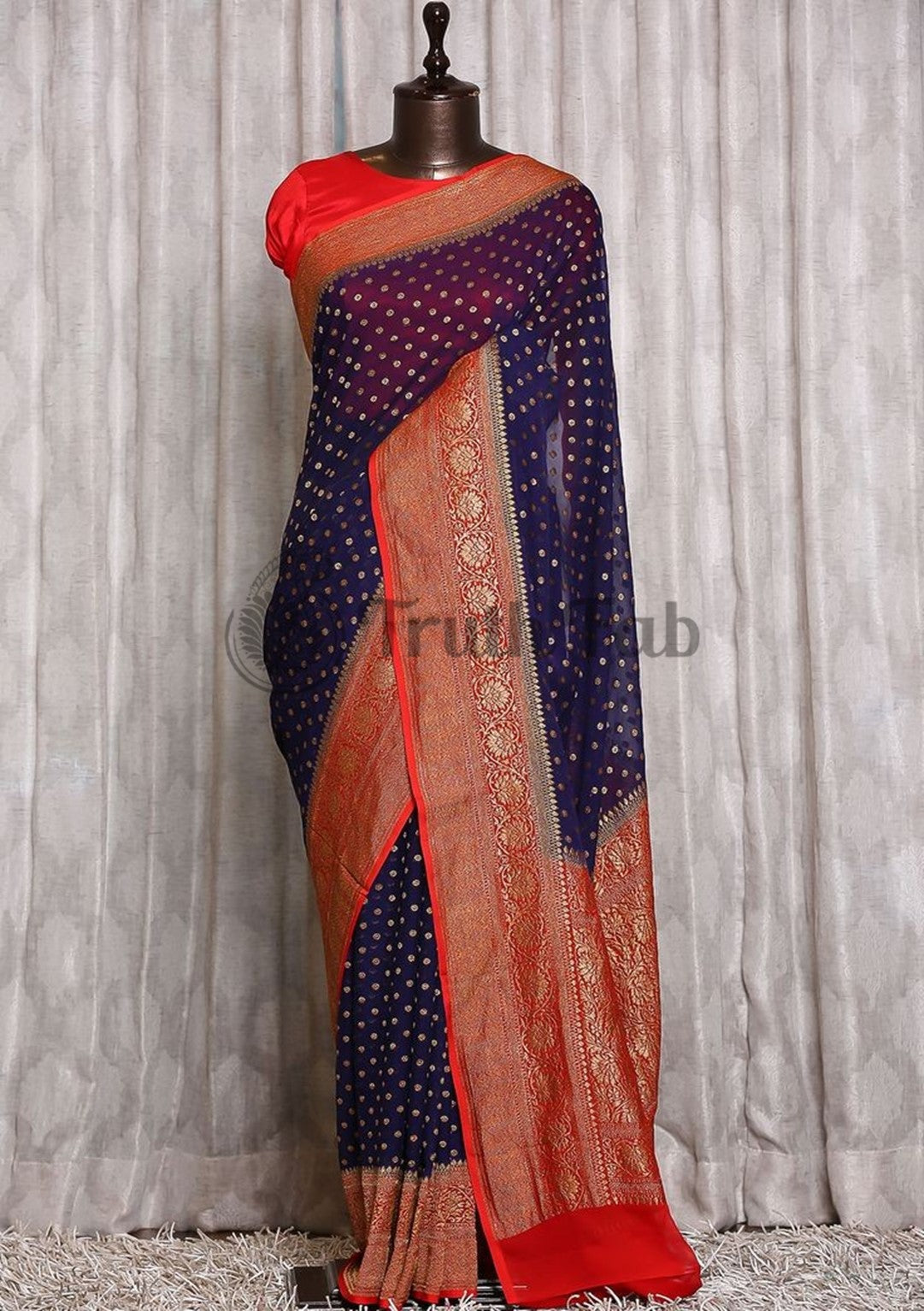 Buy Elegant Banarasi Saree With Floral Zari Jaal Work All Over